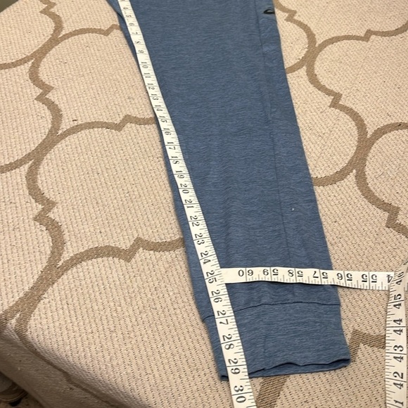 Men’s ASICS regular fit tech pants - Picture 5 of 15